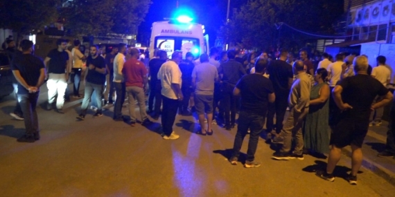 Tunceli'de Silahlı Kavga: 4 Yaralı, 3 Tutuklama! Tunceli’de Silahlı Kavga: 4 Yaralı, 3 Tutuklama!