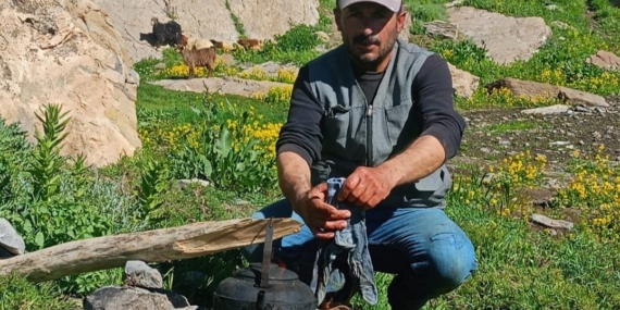 Yaylada Kalp Krizi Geçiren Çobanın Acı Sonu Yaylada Kalp Krizi Geçiren Çobanın Acı Sonu