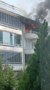 bingolde-yangin-korkusu-apartmanda-buyuk-felaket-jr8EwpeN.jpg