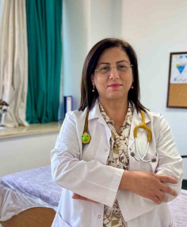 cocuk-romatoloji-uzmanindan-onemli-uyari-gecmeyen-eklem-agrilari-ve-siskinlikler-c3idlDAa.jpg