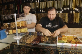 damla-kehribar-saymakla-bitmeyen-faydalari-ile-kendine-hayran-birakiyor-d97wcnbp.jpg