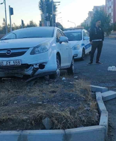 direksiyon-basinda-kalp-krizi-geciren-surucunun-trajik-olumu-eVhnXrir.jpg