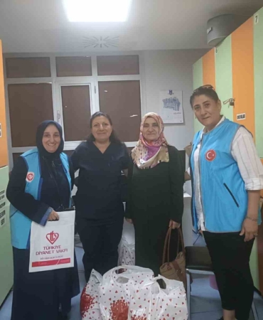 diyarbakir-muftulugunden-yenidogan-bebeklere-ozel-hediye-paketi-dagitimi-mWLUYt3L.jpg