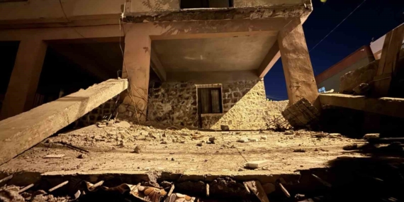 Diyarbakır'da 5 Yaralı: Balkon Faciasında Ustanın Yıllar Önceki Uyarısı Ortaya Çıktı Diyarbakır’da 5 Yaralı: Balkon Faciasında Ustanın Yıllar Önceki Uyarısı Ortaya Çıktı