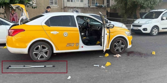 Diyarbakır'da Boşanma Aşamasındaki Eşi Tarafından Öldürülen Kadının Önceki Kurbanı: Ayaklarından Vurulmuş Diyarbakır’da Boşanma Aşamasındaki Eşi Tarafından Öldürülen Kadının Önceki Kurbanı: Ayaklarından Vurulmuş