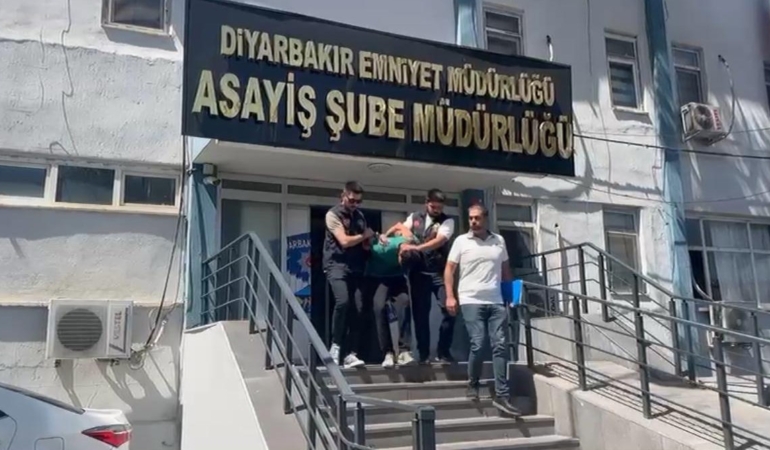diyarbakirda-cocuk-kacirma-girisimi-supheli-tutuklandi-Z4aqSHQM.jpg