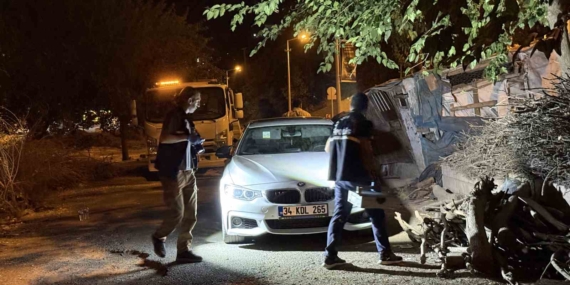 Diyarbakır'da İki Grup Arasında Çıkan Silahlı Kavgada 2 Kişi Hayatını Kaybetti, 5 Yaralı Diyarbakır’da İki Grup Arasında Çıkan Silahlı Kavgada 2 Kişi Hayatını Kaybetti, 5 Yaralı