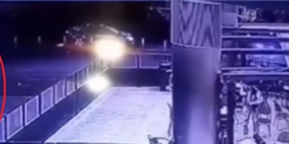 Diyarbakır'da Kafede Öldürülen Mervenur'un Katili İçin 3 Ayrı Suçla Ağırlaştırılmış Müebbet Hapis Ceza Talepleri Diyarbakır’da Kafede Öldürülen Mervenur’un Katili İçin 3 Ayrı Suçla Ağırlaştırılmış Müebbet Hapis Ceza Talepleri