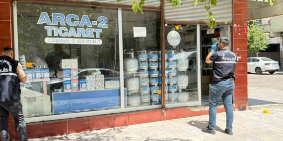 Diyarbakır’da Silahlı Kavga: Tüp Dolu Dükkan Kurşunların Hedefi Oldu!