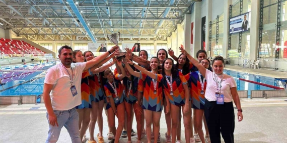 Elazığ GSB Su Topu Takımı'ndan Tarihi Zafer Elazığ GSB Su Topu Takımı’ndan Tarihi Zafer