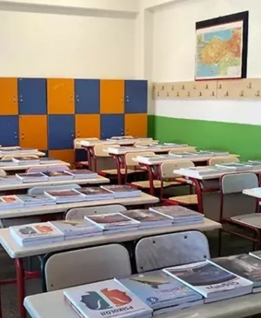 elazigda-1-milyon-216-bin-ders-kitabi-ogrencilere-dagitilacak-hShTp8C9.jpg