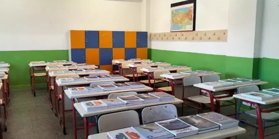 Elazığ'da 1 Milyon 216 Bin Ders Kitabı Öğrencilere Dağıtılacak! Elazığ’da 1 Milyon 216 Bin Ders Kitabı Öğrencilere Dağıtılacak!