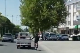elazigda-bisikletle-tehlikeli-bir-yolculuk-dtTWxRZz.jpg
