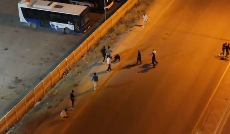 elazigda-dron-ile-kaydedilen-iki-grup-arasindaki-kavga-XErDmY3D.jpg