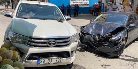 Elazığ’da Feci Trafik Kazası: Ayrıntılar ve Son Durum Elazığ’da Feci Trafik Kazası: Ayrıntılar ve Son Durum