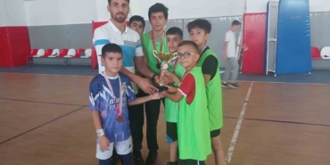 elazigda-futsal-turnuvasi-coskuyla-tamamlandi-KiWURKVV.jpg