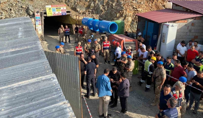elazigda-gocuk-altinda-kalan-iscinin-cansiz-bedeni-bulundu-trajik-olayin-detaylari-a7Ue61lA.jpg