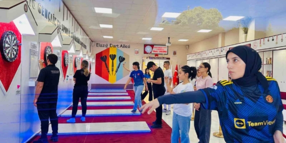 Elazığ'da Heyecan Dolu Dart ve Bilardo Turnuvası Elazığ’da Heyecan Dolu Dart ve Bilardo Turnuvası