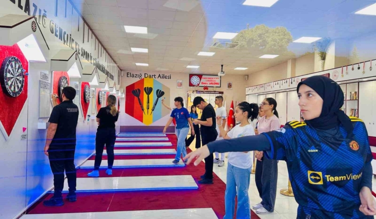 elazigda-heyecan-dolu-dart-ve-bilardo-turnuvasi-OE61Jnbe.jpg