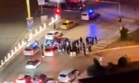 Elazığ'da Kaza Sonrası Trafikte Gergin Anlar: 1 Yaralı Elazığ’da Kaza Sonrası Trafikte Gergin Anlar: 1 Yaralı
