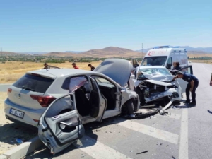 elazigda-meydana-gelen-trafik-kazasinda-7-kisi-yaralandi-QbO6hT8u.jpg