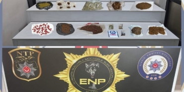 Elazığ'da Uyuşturucu Operasyonu: 5 Şüpheli Tutuklandı, Suç Ağına Darbe! elazigda-uyusturucu-operasyonu-5-supheli-tutuklandi-suc-agina-darbe-BlUFGpeZ.jpg