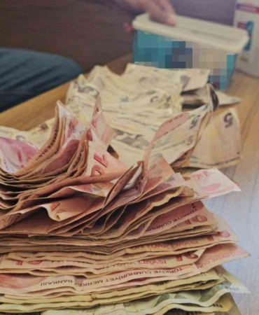 elazigda-zabita-ekiplerinden-dilenciyle-mucadele-operasyonu-nWHdCQPr.jpg
