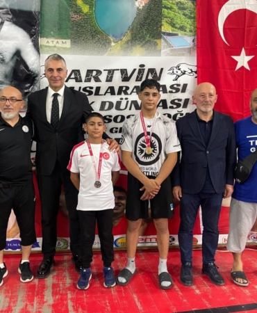 elazigli-genc-pehlivanlarin-uluslararasi-arenadaki-basarisi-FygJ6vCc.jpg