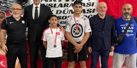 Elazığlı Genç Pehlivanların Uluslararası Arenadaki Başarısı Elazığlı Genç Pehlivanların Uluslararası Arenadaki Başarısı