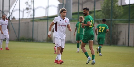 Elazığspor ve Şanlıurfaspor Arasındaki Hazırlık Maçında Kazanan Elazığspor! Elazığspor ve Şanlıurfaspor Arasındaki Hazırlık Maçında Kazanan Elazığspor!