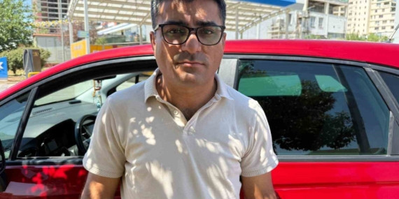 Engelli Çocuğu İçin Sıfır Otomobil Aldı, Ancak 5 Yıldır Kullanamıyor! Engelli Çocuğu İçin Sıfır Otomobil Aldı, Ancak 5 Yıldır Kullanamıyor!
