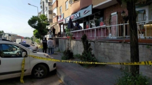 erzurumda-silahli-saldiri-isyeri-hedef-alindi-2-kisi-yaralandi-YiNBbwpJ.jpg