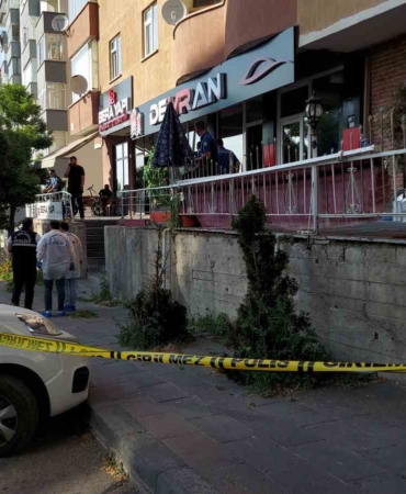 erzurumda-silahli-saldiri-isyeri-hedef-alindi-2-kisi-yaralandi-YiNBbwpJ.jpg