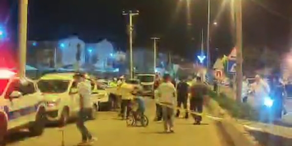 Erzurum'da Tartışma Büyüdü: 1 Kişi Hayatını Kaybetti, 2 Kişi Yaralı Erzurum’da Tartışma Büyüdü: 1 Kişi Hayatını Kaybetti, 2 Kişi Yaralı