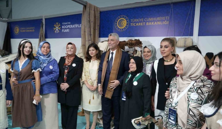 erzurumda-turkiye-kooperatifleri-birlikte-gucleniyoruz-P77jyUzj.jpg