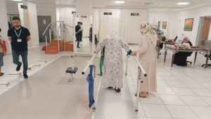 fizik-tedavi-ve-rehabilitasyon-unitesi-hastalarin-memnuniyetini-arastiran-basarili-bir-degerlendirme-LSbFhklJ.jpg