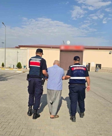 gaziantepte-aile-ici-kavga-eyup-tiryakiyi-olduren-katil-zanlisi-babasi-ve-amcasi-ortaya-cikti-QxTgBeZz.jpg