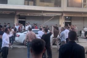 hakkaride-tas-ve-sopalarla-yasanan-kavga-3-kisi-yaralandi-qVFlWBOK.jpg