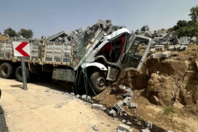 hizanda-feci-trafik-kazasi-1-kisi-hayatini-kaybetti-cUEeB6gn.jpg