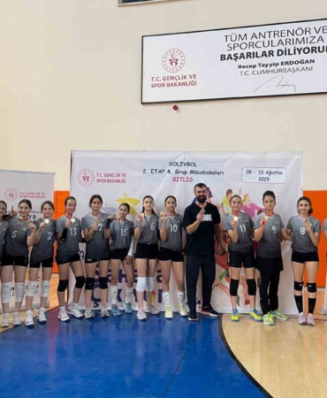 malatya-kadin-voleybol-takimi-turkiye-finallerinde-zafer-icin-mucadele-ediyor-epOYeWTd.jpg