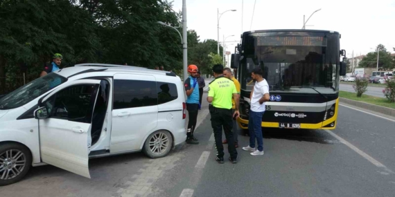Malatya’da Halk Otobüsü ile Hafif Ticari Araç Çarpıştı: Kaza Anı ve Sonrası