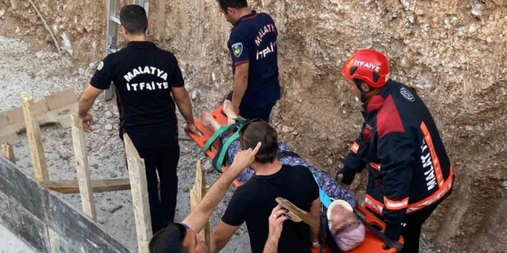 Malatya'da İnşaat Alanına Düşen Şahıs, Kurtarıldı: Olayın Detayları Malatya’da İnşaat Alanına Düşen Şahıs, Kurtarıldı: Olayın Detayları