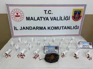 malatyada-jandarmadan-uyusturucu-operasyonu-suclulara-goz-actirmayan-mudahale-PxTU4zUY.jpg