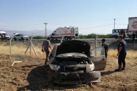 malatyada-kontrolden-cikan-otomobil-bahceye-uctu-3-yarali-olayi-jvnCsxXC.jpg
