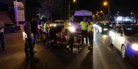 Malatya'da Motokuryenin Kaza Sonucunda Yaralanması Malatya’da Motokuryenin Kaza Sonucunda Yaralanması