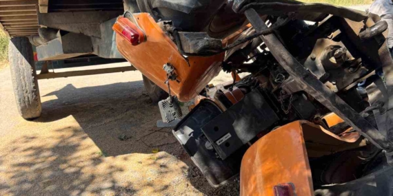 Malatya'da Traktör Kazası: İki Kişi Yaralandı Malatya’da Traktör Kazası: İki Kişi Yaralandı