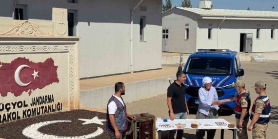 Mardin'de 3 Milyon Lira Değerindeki Çalınan Altınlar Hayvan Gübresi Altında Şaşkınlık Yarattı Mardin’de 3 Milyon Lira Değerindeki Çalınan Altınlar Hayvan Gübresi Altında Şaşkınlık Yarattı