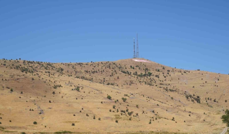 mustaki-vatandaslar-askeri-atis-alani-sinirinda-kalan-arazileri-icin-cozum-ariyor-fQPuaucB.jpg