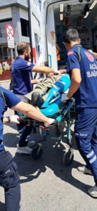 siirtte-bicakli-kavga-bir-kisi-yaralandi-R3M7xfFA.jpg