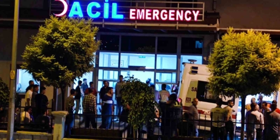 Siirt'te Çatışma: 1 Kişi Hayatını Kaybetti, 6 Gözaltı! Siirt’te Çatışma: 1 Kişi Hayatını Kaybetti, 6 Gözaltı!
